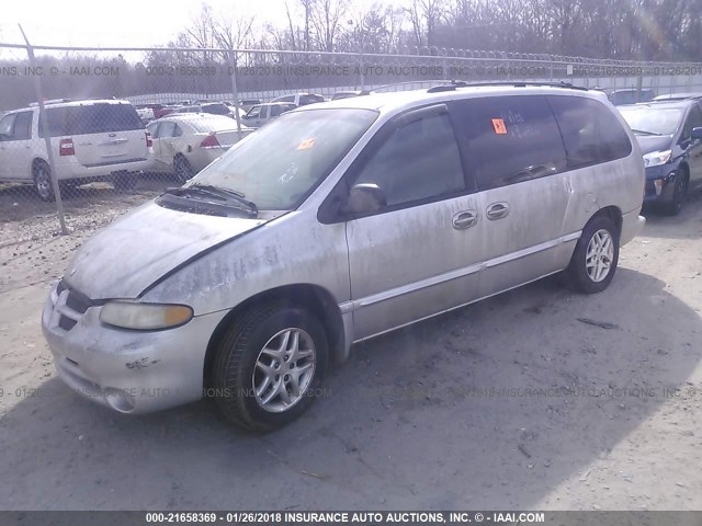 2B4GP44G0YR654651 - 2000 DODGE GRAND CARAVAN SE/SPORT SILVER photo 2