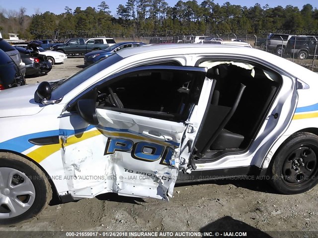 1FAHP2MK9GG105326 - 2016 FORD TAURUS POLICE INTERCEPTOR WHITE photo 6