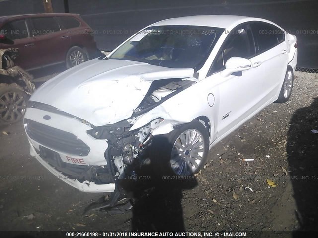 3FA6P0PU0ER269417 - 2014 FORD FUSION SE PHEV WHITE photo 2