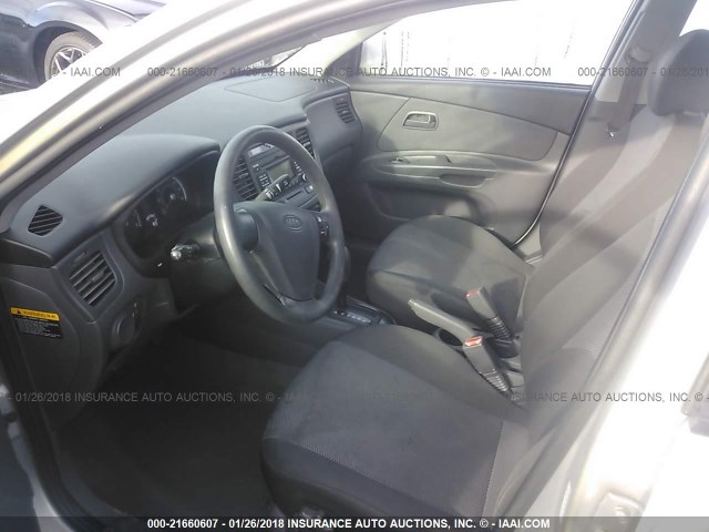 KNADE223696482129 - 2009 KIA RIO LX/SX SILVER photo 5