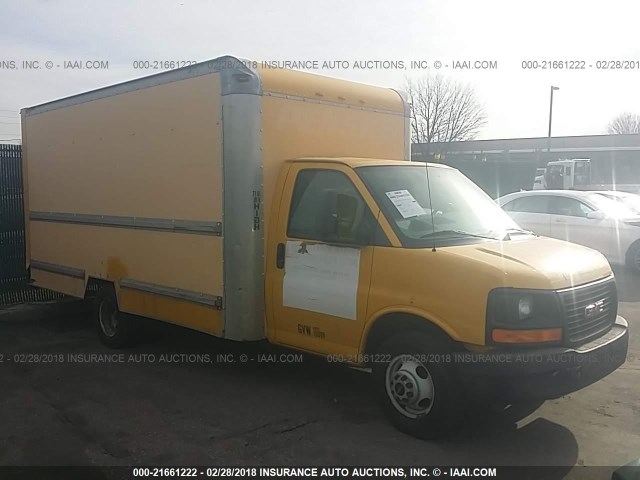 1GDHG31U551911276 - 2005 GMC SAVANA CUTAWAY G3500 YELLOW photo 1