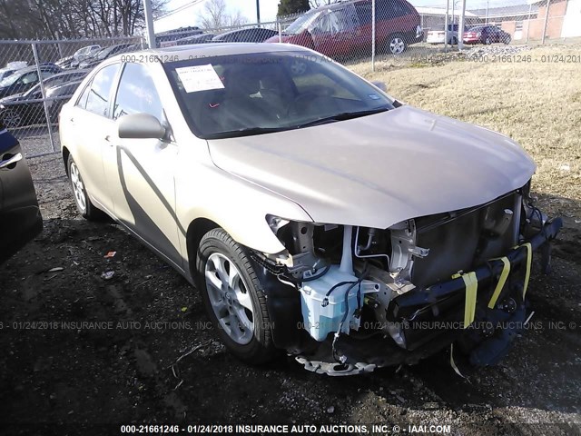 4T4BF3EKXAR064383 - 2010 TOYOTA CAMRY SE/LE/XLE GOLD photo 1