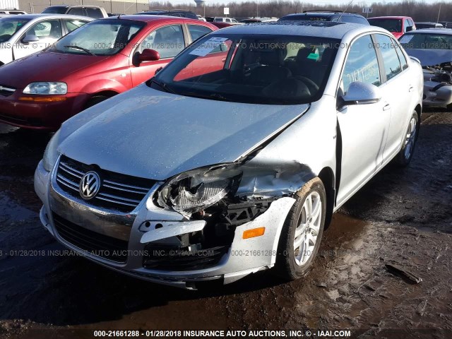 3VWEF71K47M170427 - 2007 VOLKSWAGEN JETTA WOLFSBURG 银色 照片 2