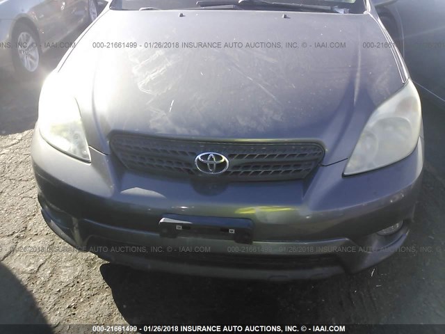 2T1KR30E45C475398 - 2005 TOYOTA COROLLA MATRIX XR GRAY photo 6