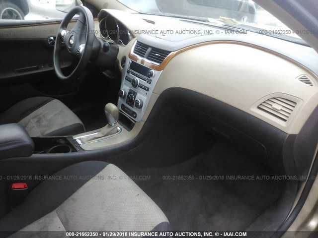 1G1ZH57B284185654 - 2008 CHEVROLET MALIBU 1LT GOLD photo 5