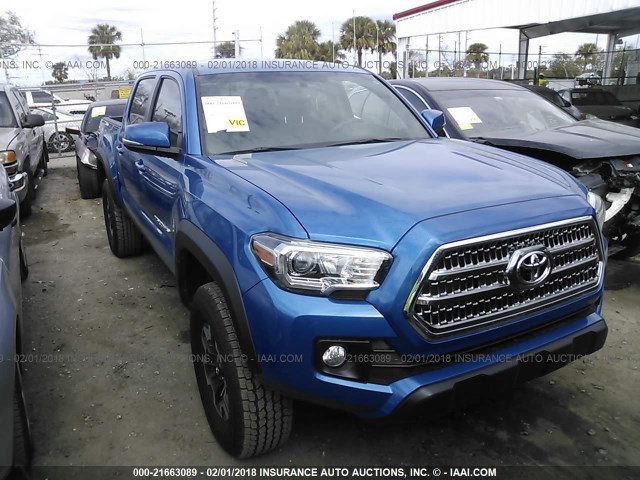 5TFCZ5AN3HX106049 - 2017 TOYOTA TACOMA DBL CAB/SR/TRDSPT/OR/PRO ლურჯი ფოტო 1