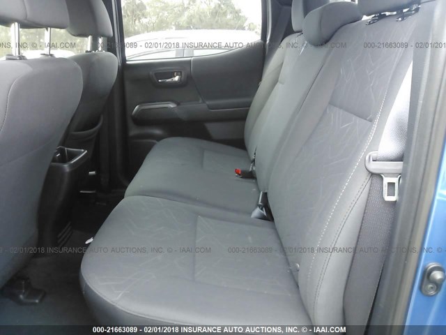 5TFCZ5AN3HX106049 - 2017 TOYOTA TACOMA DBL CAB/SR/TRDSPT/OR/PRO ლურჯი ფოტო 8