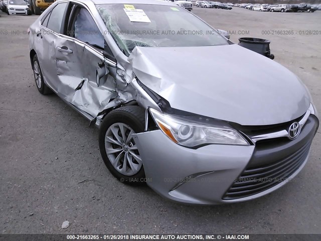 4T4BF1FK6FR514914 - 2015 TOYOTA CAMRY LE/XLE/SE/XSE ვერცხლისფერი ფოტო 6