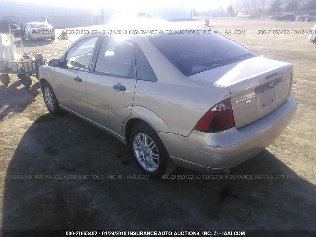1FAFP34N27W286752 - 2007 FORD FOCUS ZX4/S/SE/SES 锡色 照片 3