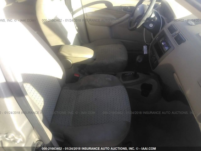 1FAFP34N27W286752 - 2007 FORD FOCUS ZX4/S/SE/SES 锡色 照片 5