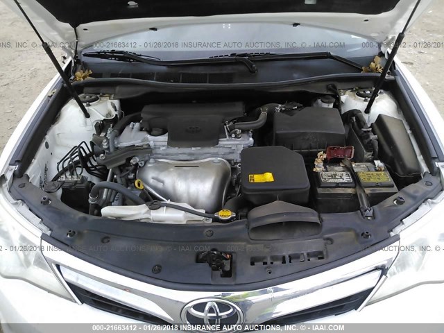 4T1BF1FK9CU132012 - 2012 TOYOTA CAMRY SE/LE/XLE WHITE photo 10