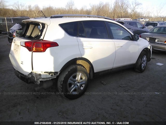 2T3BFREV9FW354149 - 2015 TOYOTA RAV4 LE WHITE photo 4