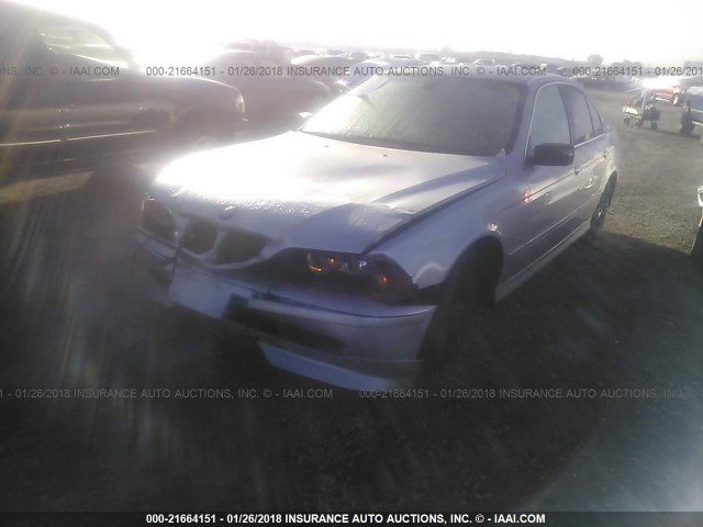 WBADT334X3GF43019 - 2003 BMW 525 I SILVER photo 2