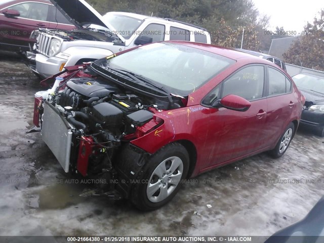 KNAFK4A6XG5567972 - 2016 KIA FORTE LX RED photo 2