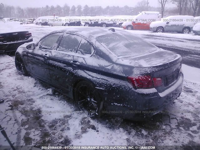 WBSFV9C56DD096361 - 2013 BMW M5 GRAY photo 3