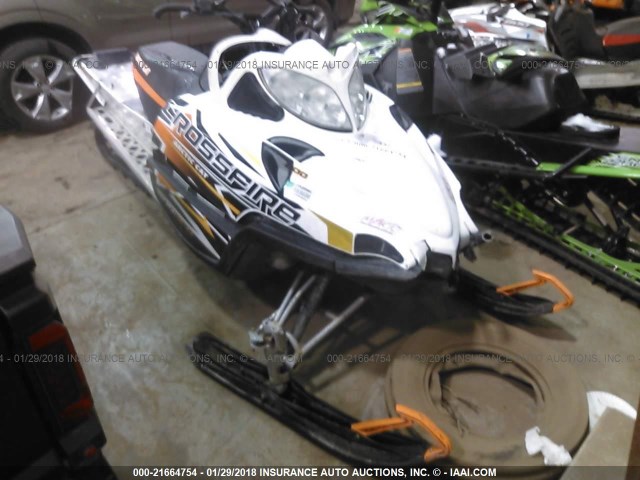 4UF10SNW3AT111096 - 2010 ARCTIC CAT CROSSFIRE 白色 照片 1