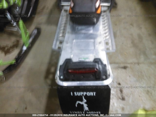 4UF10SNW3AT111096 - 2010 ARCTIC CAT CROSSFIRE 白色 照片 8