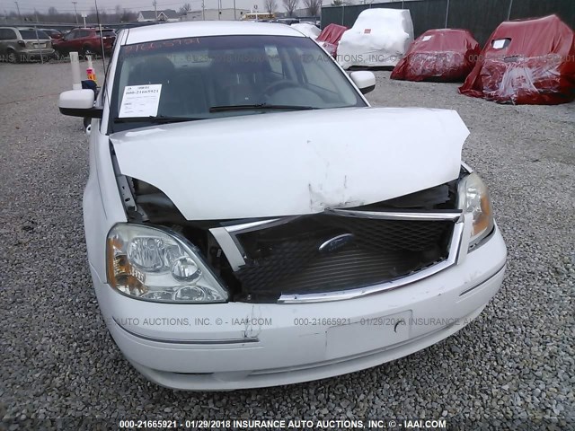 1FAFP24106G165525 - 2006 FORD FIVE HUNDRED SEL WHITE photo 6