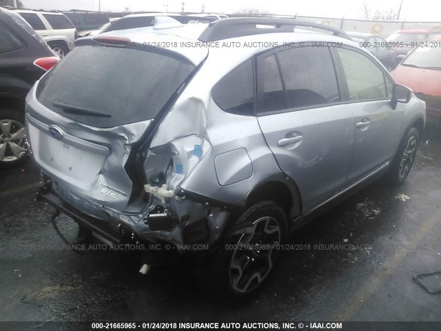 JF2GPAKC0HH227727 - 2017 SUBARU CROSSTREK SILVER photo 4