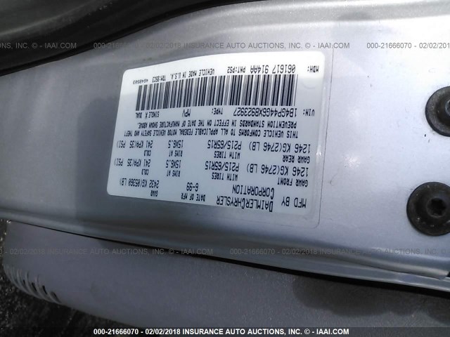 1B4GP44G6XB923927 - 1999 DODGE GRAND CARAVAN SE/SPORT SILVER photo 9