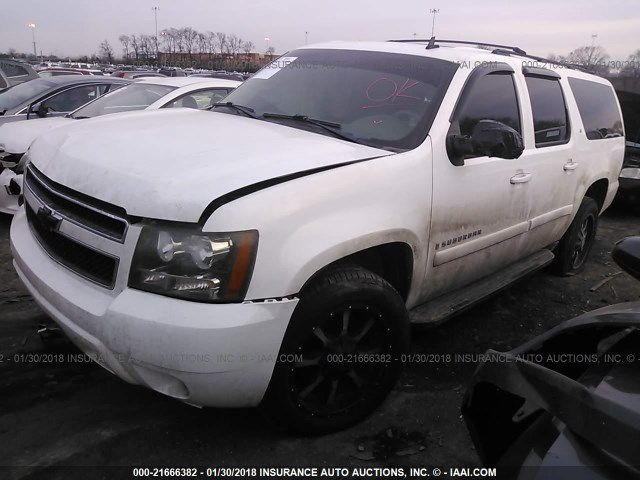 1GNFK263X9R188673 - 2009 CHEVROLET SUBURBAN K1500 LT WHITE photo 2