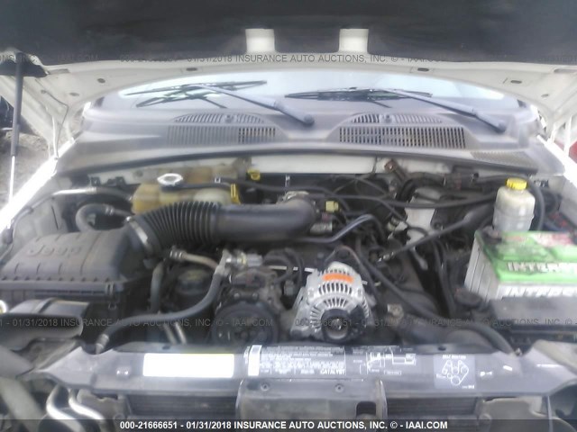 1J4GL48K45W532675 - 2005 JEEP LIBERTY SPORT 白色 照片 10