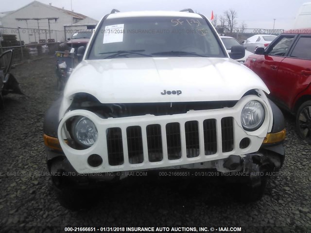 1J4GL48K45W532675 - 2005 JEEP LIBERTY SPORT WHITE photo 6