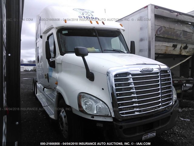 1FUJGLDR6BSAV6506 - 2011 FREIGHTLINER CASCADIA 125  WHITE photo 1