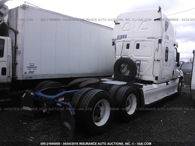 1FUJGLDR6BSAV6506 - 2011 FREIGHTLINER CASCADIA 125  WHITE photo 4