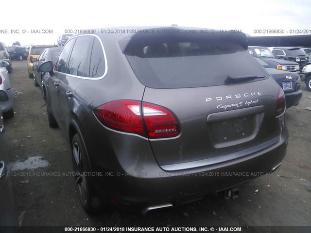 WP1AE2A26DLA14327 - 2013 PORSCHE CAYENNE S HYBRID BROWN photo 3