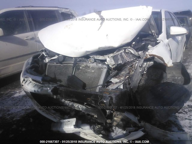 4T1BF1FK8FU044203 - 2015 TOYOTA CAMRY LE/XLE/SE/XSE Blanc photo 6