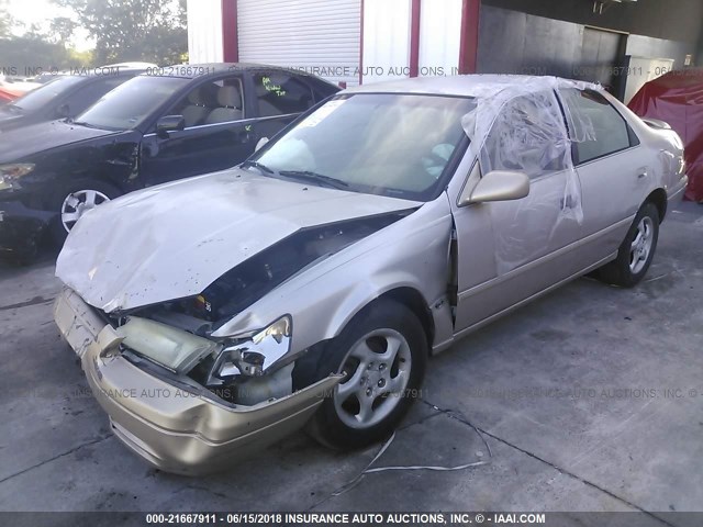 4T1BG22K9VU811791 - 1997 TOYOTA CAMRY CE/LE/XLE BEIGE photo 2