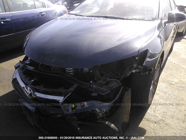 4T1BF1FK7GU177746 - 2016 TOYOTA CAMRY LE/XLE/SE/XSE Schwarz Foto 6