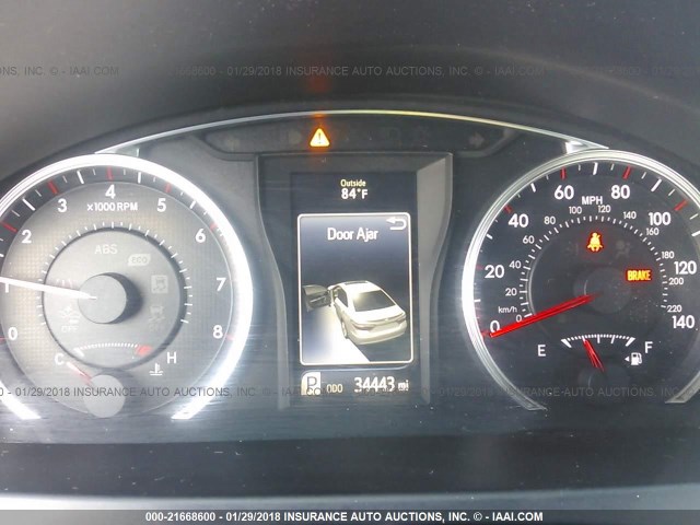 4T1BF1FK7GU177746 - 2016 TOYOTA CAMRY LE/XLE/SE/XSE Schwarz Foto 7