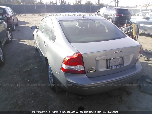 YV1MS682242012580 - 2004 VOLVO S40 T5 SILVER photo 3