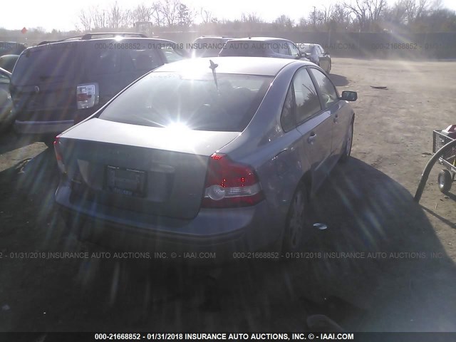 YV1MS682242012580 - 2004 VOLVO S40 T5 SILVER photo 4
