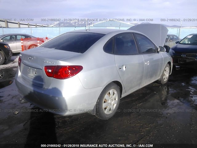 KMHDU46D68U476616 - 2008 HYUNDAI ELANTRA GLS/SE/LIMITED SILVER photo 4