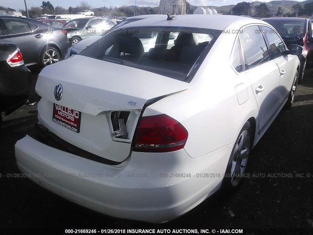 1VWBP7A35DC085957 - 2013 VOLKSWAGEN PASSAT SE WHITE photo 4