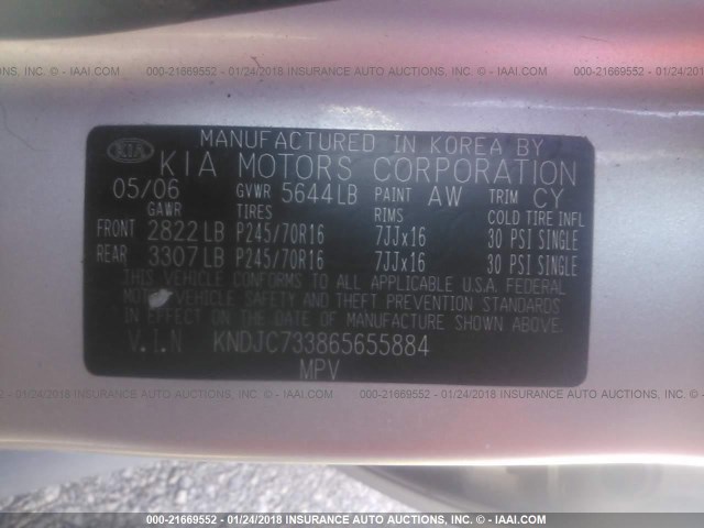 KNDJC733865655884 - 2006 KIA SORENTO EX/LX SILVER photo 9