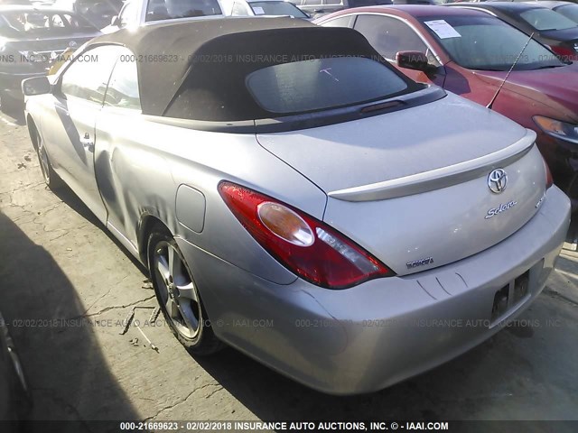 4T1FA38P54U037534 - 2004 TOYOTA CAMRY SOLARA SE/SLE ვერცხლისფერი ფოტო 3