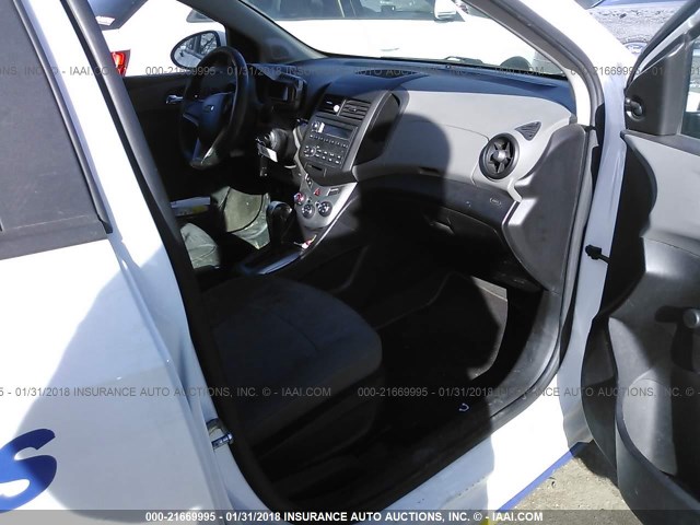 1G1JA6SH5E4118433 - 2014 CHEVROLET SONIC LS 白色 照片 5
