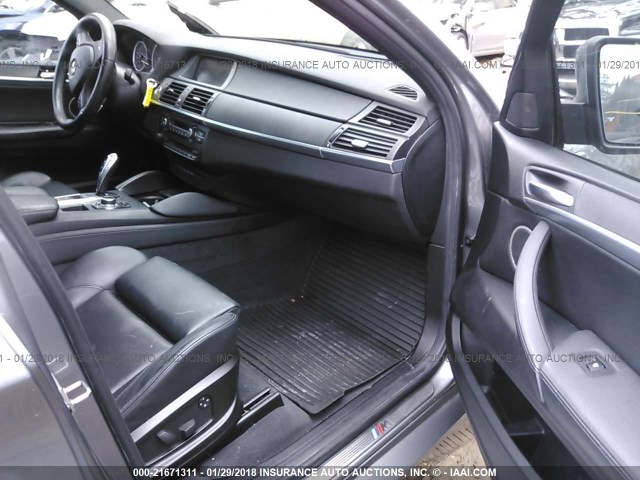 5YMGZ0C53ALK13351 - 2010 BMW X6 M GRAY photo 5