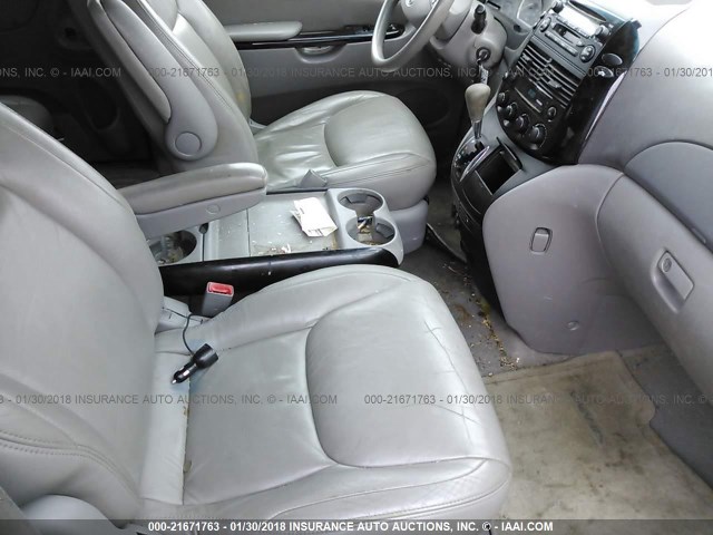 5TDBA23CX4S011596 - 2004 TOYOTA SIENNA LE BLUE photo 5