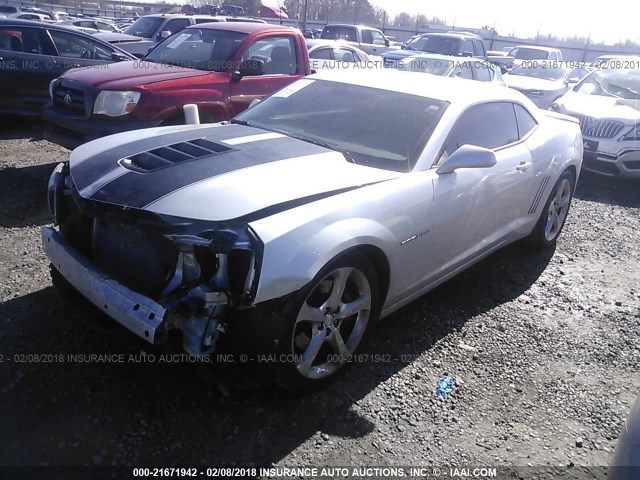 2G1FH1EJ4F9133345 - 2015 CHEVROLET CAMARO SS Plata foto 2