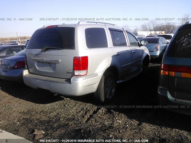1A8HW58268F147106 - 2008 CHRYSLER ASPEN LIMITED SILVER photo 4