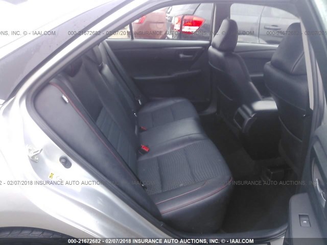 4T1BF1FK0FU893404 - 2015 TOYOTA CAMRY LE/XLE/SE/XSE SILVER photo 8