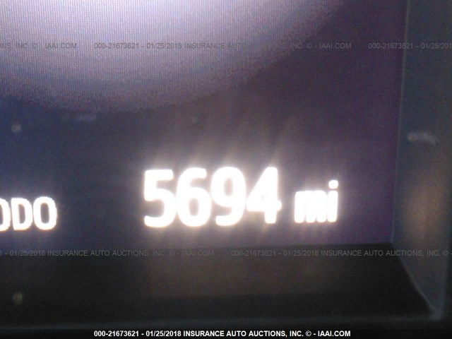 4T1BF1FK4HU771583 - 2017 TOYOTA CAMRY LE/XLE/SE/XSE WHITE photo 7