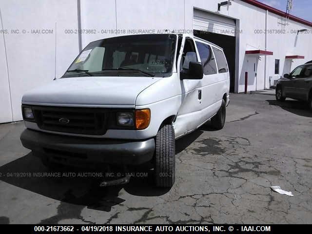 1FMNE11W37DB31082 - 2007 FORD ECONOLINE E150 WAGON WHITE photo 2