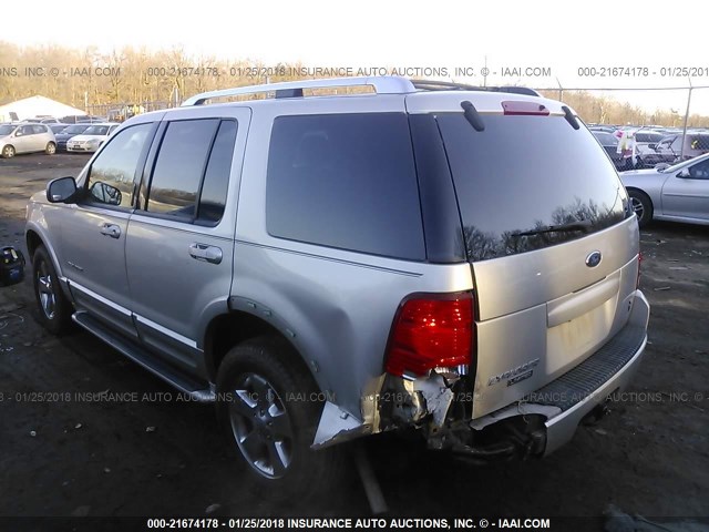 1FMDU75W54UB83210 - 2004 FORD EXPLORER LIMITED 银色 照片 3