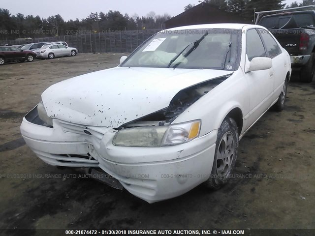 4T1BG22K8WU310540 - 1998 TOYOTA CAMRY CE/LE/XLE 白色 照片 2